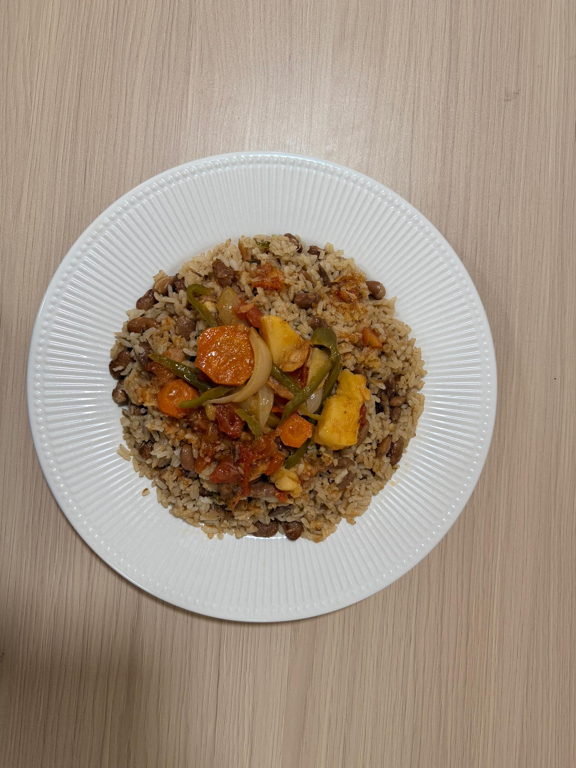 Diri kole ak pwa — plat partagé par Naïma